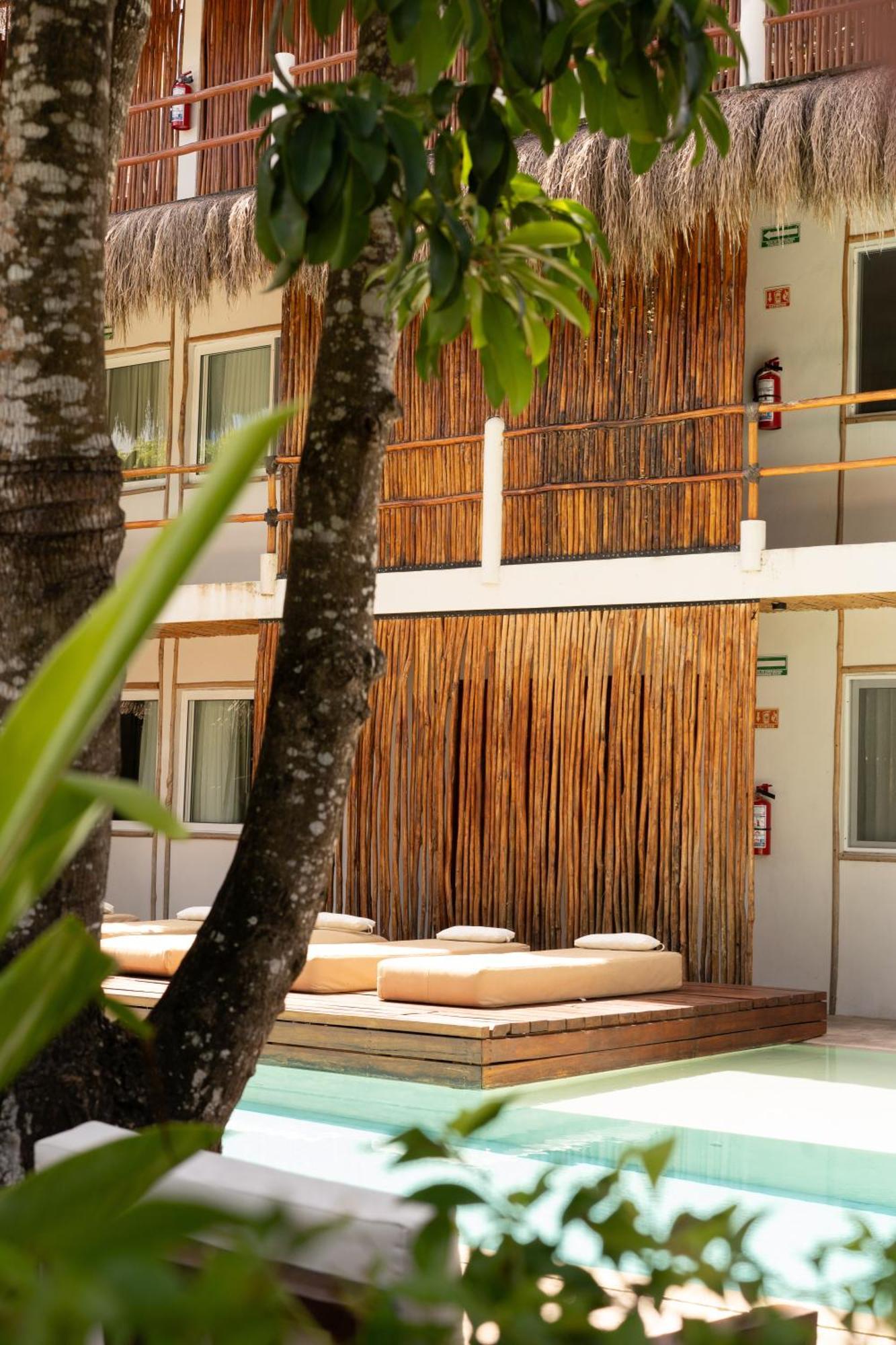 Agam Hotel บากาลาร์ ภายนอก รูปภาพ